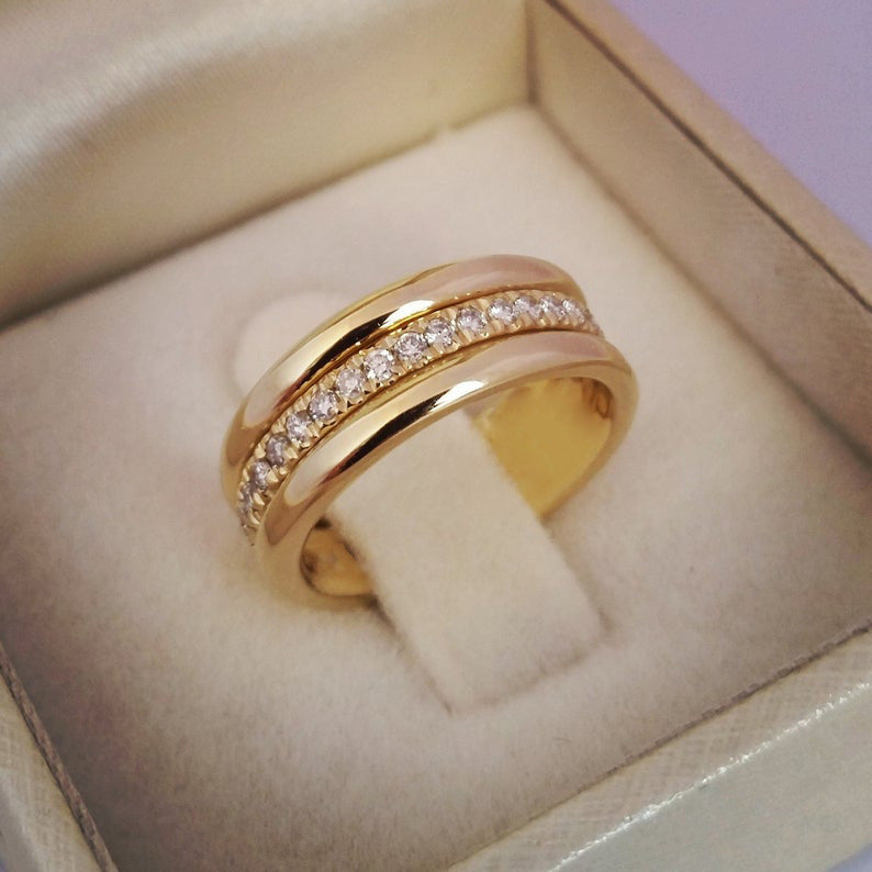 Bague en strass argenté dorés, plaquées cuivre