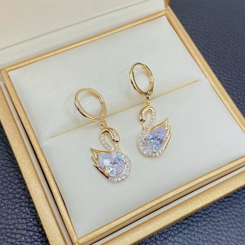 Boucles d'oreilles cygne en strass