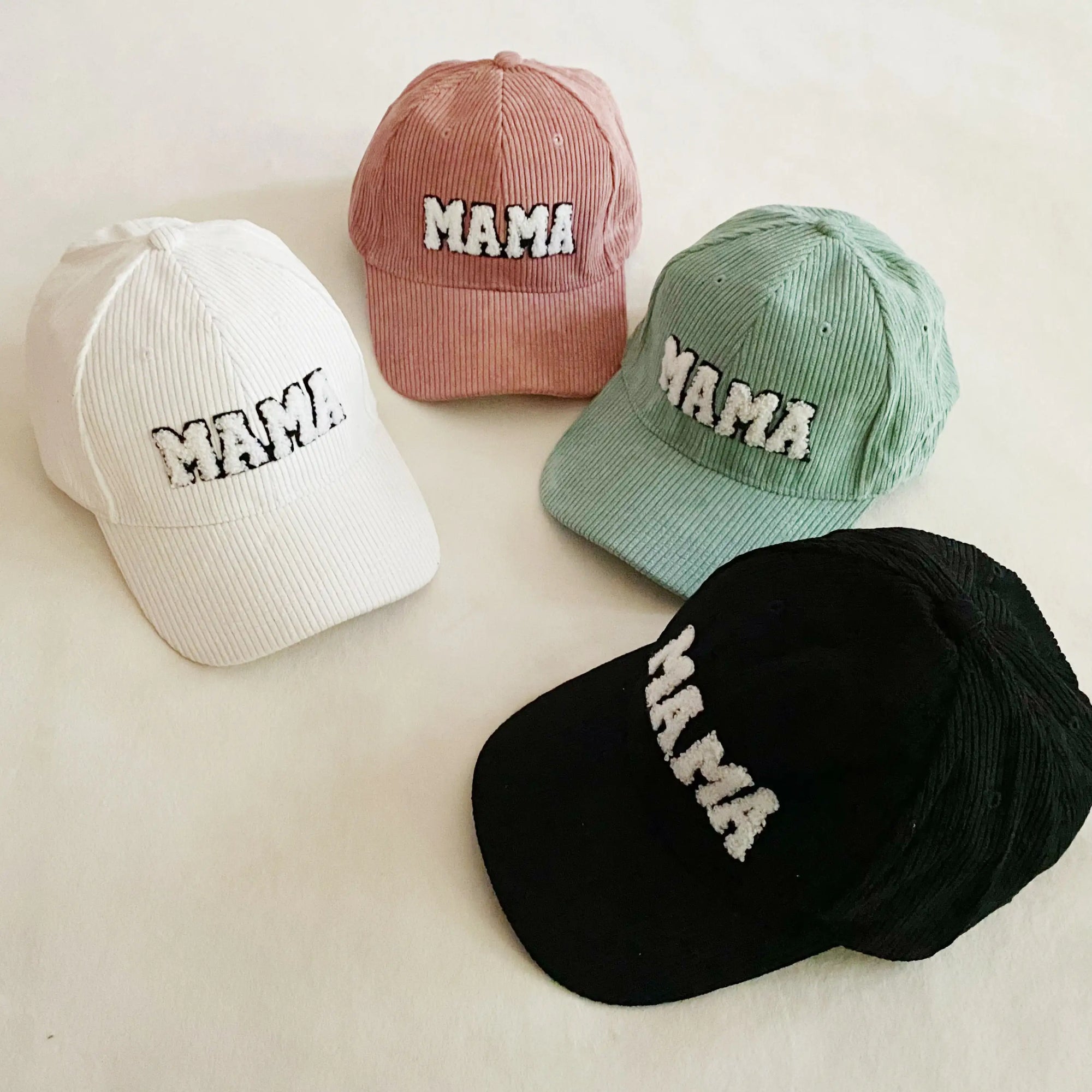 Casquette Mama en Velours Côtelé
