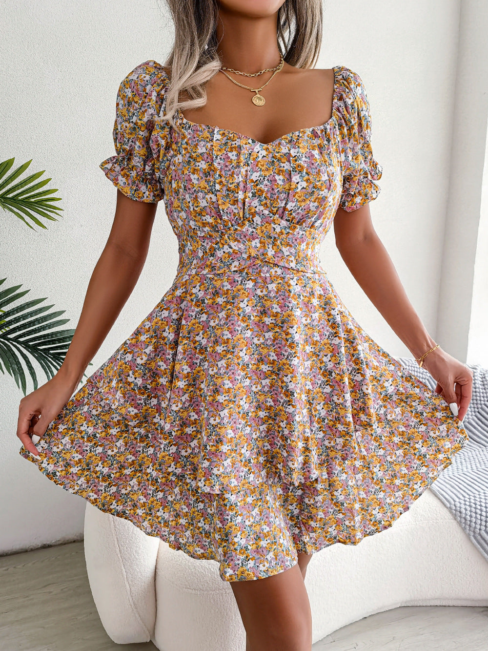 Women Mini Dress Temperament Big Swing Loose Hem Flower Print Shirring Dress up Short Sleeves High Waist Summer Dress Clothes